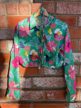 Colorful summer KAZO Crop Blouse Size S-M/ Cute summer top!